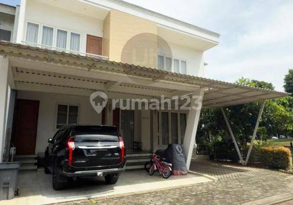 Jual Rumah Hoek Cantik Dekat Pintu Tol Castilla Bsd City