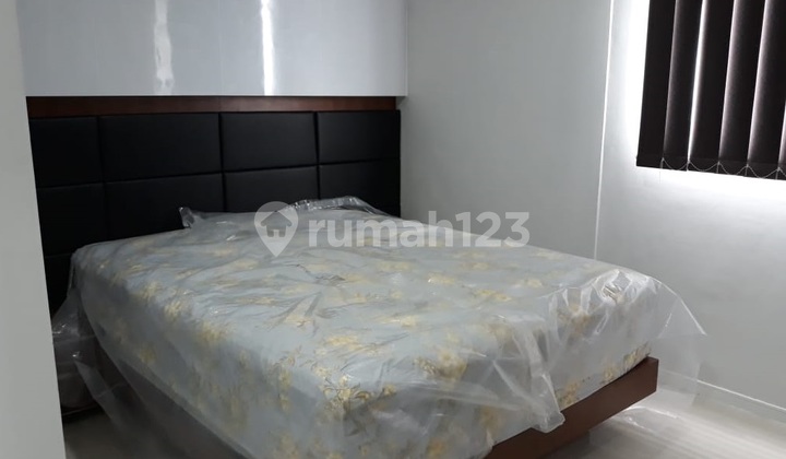 For Sale 2 BR Near Binus Campus Apt Paddington Heights Alam Sutra 2