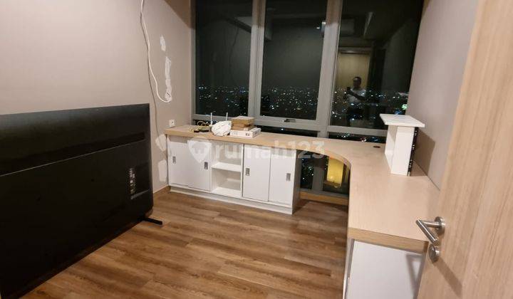 kamar tidur apartemen holland village jakarta,cempaka putih,tower