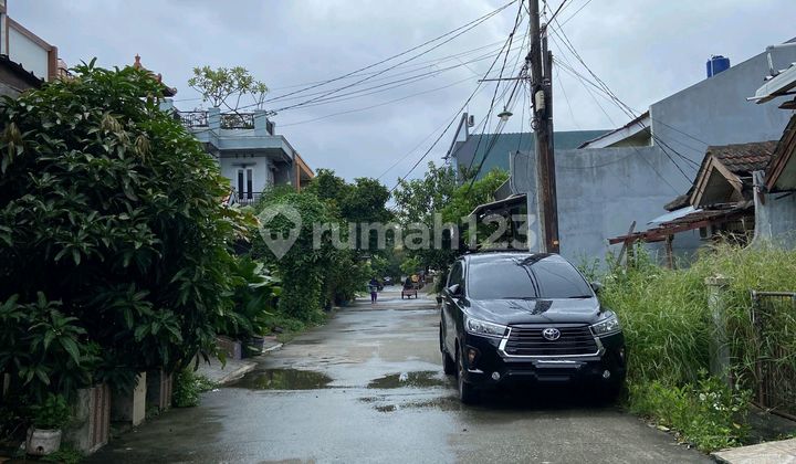 House Needs Renovation Cheap Price Land Only Calculated, Flood-Free in Villa Indah Permai, Golden City, Teluk Pucung Near Summarecon Bekasi, North Bekasi