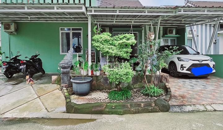 Cheap 2-Story House Fully Furnished, Ready to Occupy, Flood-Free in a Cluster at Mutiara Gading City, Near Summarecon Crown Gading and Kota Harapan Indah, Bekasi