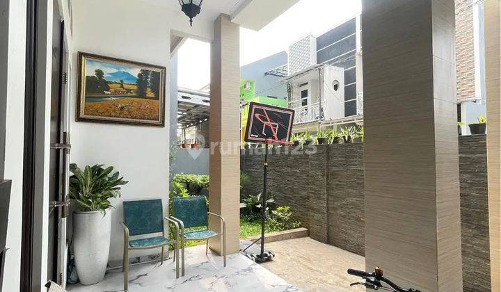 Rumah 3 Lantai Semi Furnished Di Cipayung,jakarta Timur 2