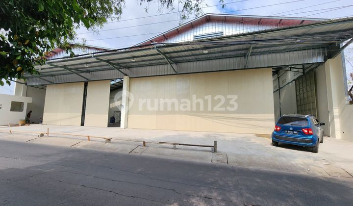 New, cheap, strategic, ready-to-use warehouse in South Tambun, Bekasi. New, cheap, strategic, ready-to-use warehouse in South Tambun, Bekasi.