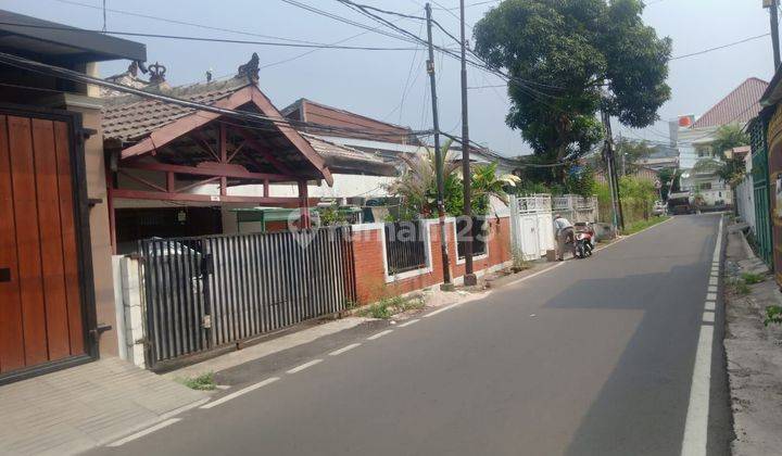 Rumah 1,5 lantai,siap huni lokasi strategis di cempaka putih timur,cempaka putih,Jakarta pusat 1