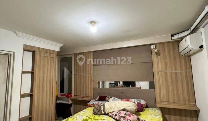 Rumah posisi hook,siap huni,ada kolam renang,lokasi strategis di perumahan Metland Menteng,Cakung,Jakarta timur,nempel Jakarta garden city 2