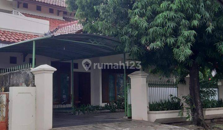 Rumah 1,5 lantai,siap huni,bagus,lokasi strategis di komplek kavling TNI AL,pondok bambu,duren sawit,Jakarta timur 1