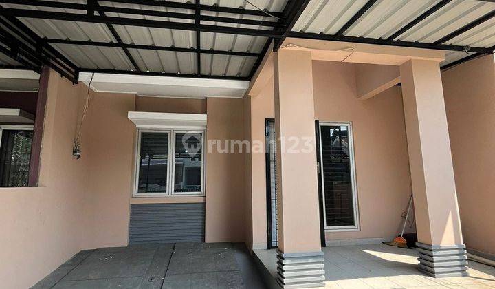 Rumah baru renovasi,siap huni,harga murah,lokasi strategis di boulevard hijau,harapan indah,Bekasi  1