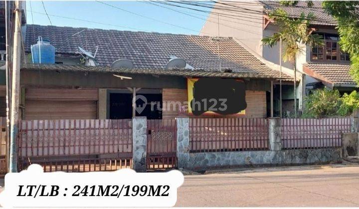 Rumah tua masih siap huni,murah,lokasi strategis di kayumas,Pulo gadung,jakarta timur 1