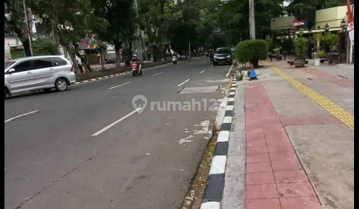 Rumah tua hitung tanah saja,harga 30% dibawah NJOP,lokasi strategis di bungur,Senen,jakarta pusat  2