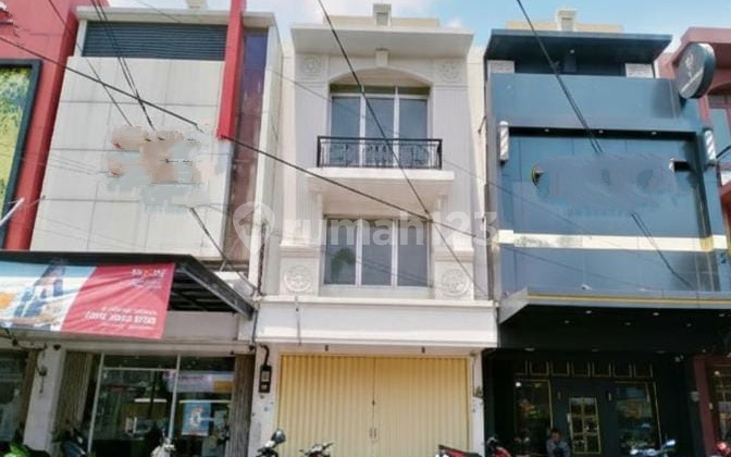 Ruko 3 Lantai Siap Huni,Bebas Banjir Lokasi Strategis dan Ramai di Boulevard Hijau Kota Harapan Indah,Pejuang,Medan Satria,Bekasi