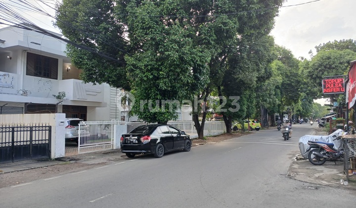 2-Story Hook House, Flood-Free in Duren Sawit, East Jakarta