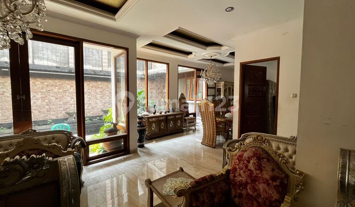 Rumah Mewah 2,5 Lantai Siap Huni Bebas Banjir Harga Murah Dibawah Pasaran Di Kota Harapan Indah Medan Satria Bekasi  2