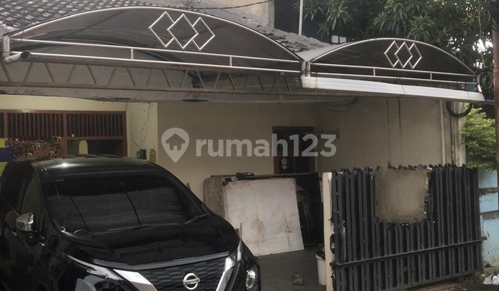 1.5-Story House Ready to Occupy, Flood-Free, Affordable Price Below Market in Kavling Pondok Bambu, Pondok Bambu, Duren Sawit, East Jakarta 2