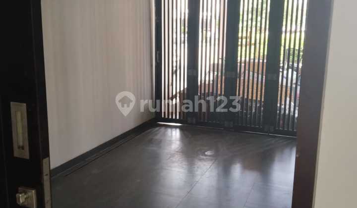 Rumah 2 Lantai Siap Huni,bebas Banjir Harga Dibawah Pasaran Di Cluster Asera Kota Harapan Indah,bekasi  2