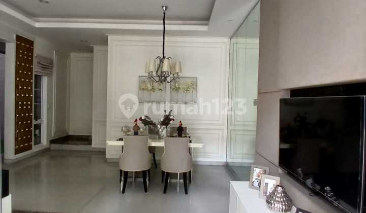 Rumah 2 Lantai Full Furnished,siap Huni,bebas Banjir Di Cluster Eropa Sedayu City,rawa Terate,kelapa Gading,cakung,jakarta Utara 2