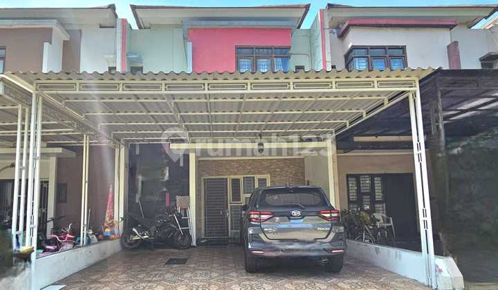 Rumah 2,5 Lantai Sudah Renovasi Siap Huni,termurah,bebas Banjir Di Cluster Valeria Metland Menteng Dekat Jakarta Garden City,cakung