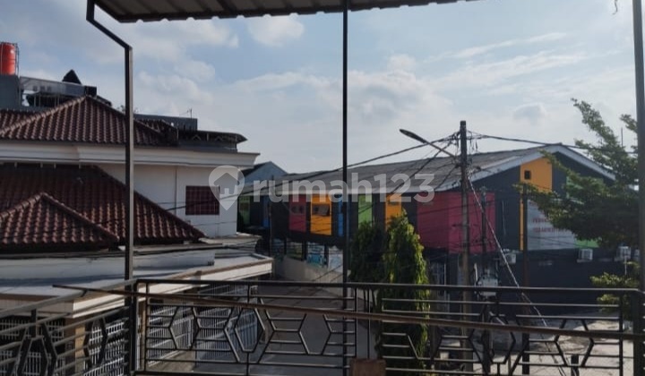 Rumah 2 Lantai Siap Huni Bebas Banjir Harga Murah Dibawah Pasaran Di Perumahan Permata Harapan Baru Pejuang Medan Satria Nempel Kota Harapan Indah Bekasi  2