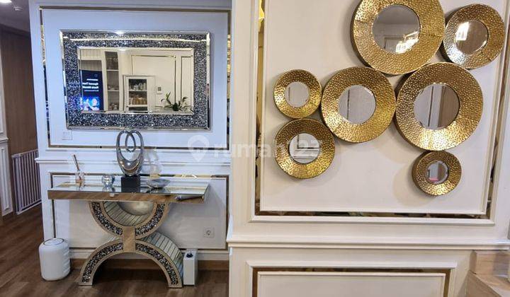 ruang keluarga apartemen holland village jakarta,cempaka putih,tower