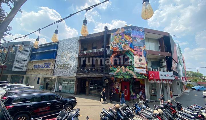 Ruko Siap Pakai Free IPL Lokasi Strategis di Kemang, Jaksel
