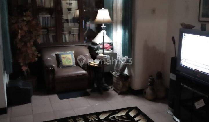 Rumah 2lantai Lokasi Strategis Bebas Banjir 2