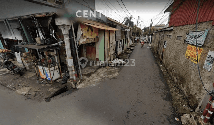 Rumah Tinggal Dekat Fasilitas Umum Di Kramat Jati S8016 2