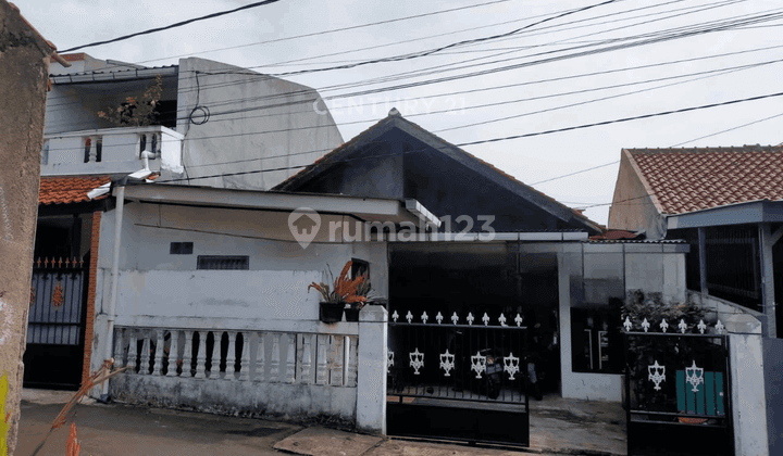 Rumah Tua Dekat Bintaro Jaya Di Ciputat S8015 1