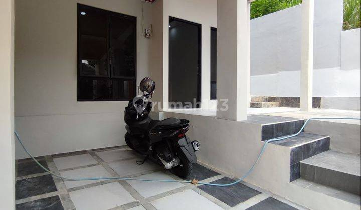 Dijual rumah 2 lantai siap huni bonus furnish di pondok benda 2