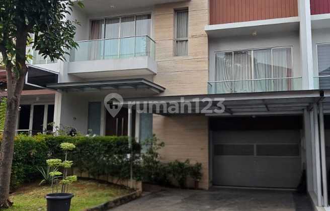 Di Jual Rumah Bagus Semi Furnished Pantai Indah Kapuk, Jakarta Utara