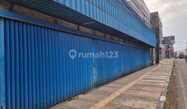 JUAL RUANG USAHA DI MAINROAD SUDIRMAN BANDUNG BERMUKA LEBAR 1