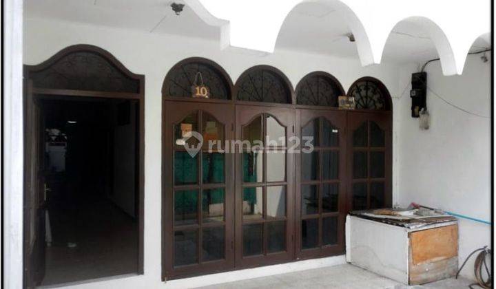 LANGKA!!! JUAL RUMAH HITUNG TANAH SAJA DI JAKARTA PUSAT 2