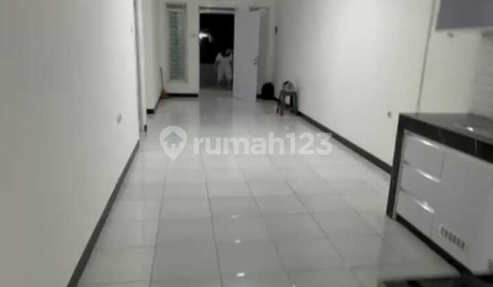 Siap Huni di Taman Kopo Indah 3