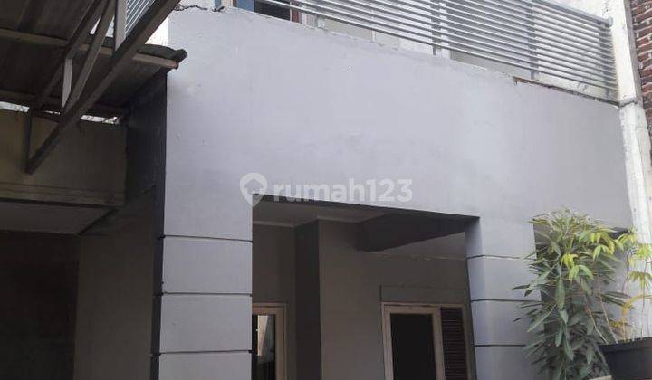 Rumah 2 Lantai Di Pasadena Bagus 1