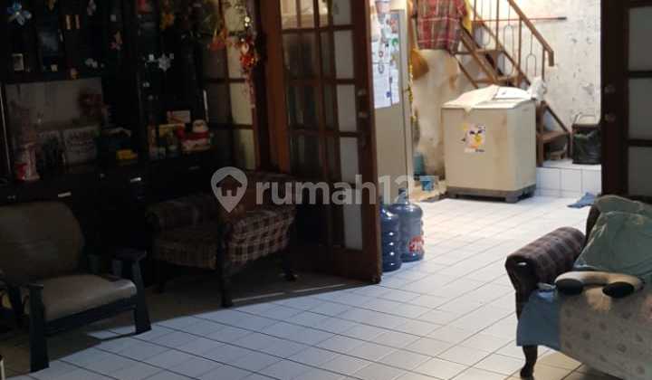 Terawat di Taman Kopo Indah 1 2