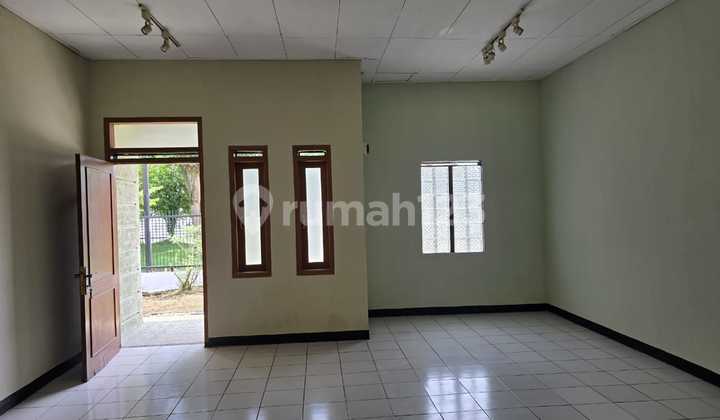 Siap Huni Nego Dekat Pasar Segar Di Taman Kopo Indah 2 Siap Huni Nego Dekat Pasar Segar Di Taman Kopo Indah 2