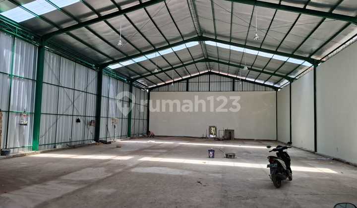 Gudang Bersama Akses Container 20 Siap Usaha di Kopo