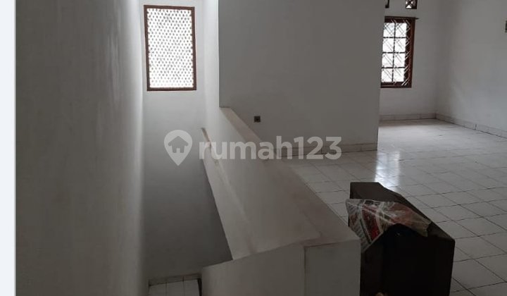 Strategic Commercial House Ready for Business in Taman Kopo Indah 2 2