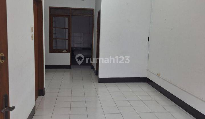 Rumah Nyaman Di Taman Kopo Indah 2 1