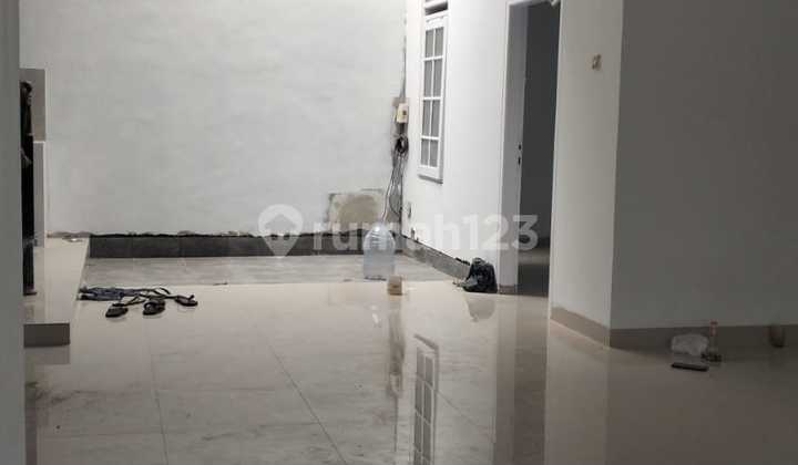 Wide and Affordable in Taman Kopo Indah 2, Already Renovated 2