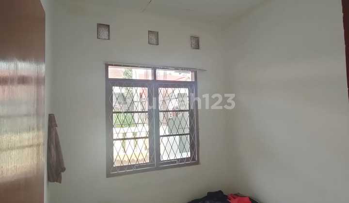 Besar Dapur Luas Di Taman Kopo Indah 2 Siap Huni 2