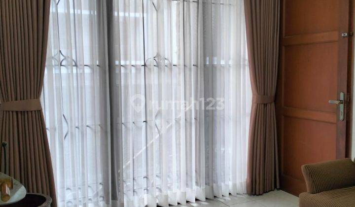 Rumah 2 Lantai Full Furnished Siap Huni Di Setra Duta  2