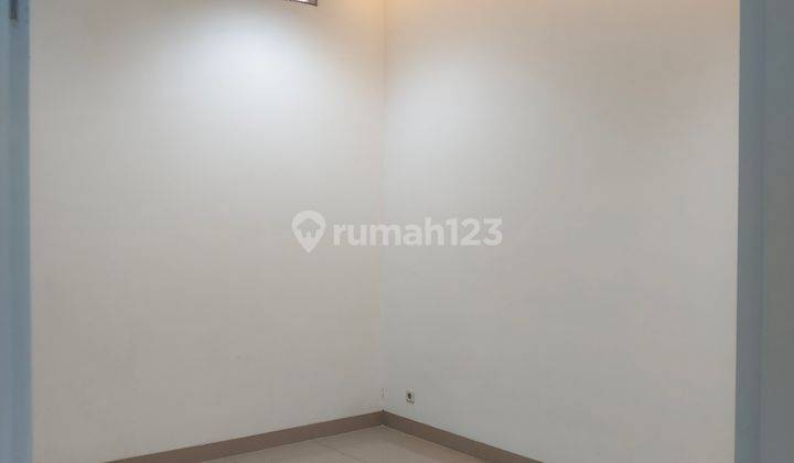 Bagus Semi Furnished di Singgasana, Bandung 2