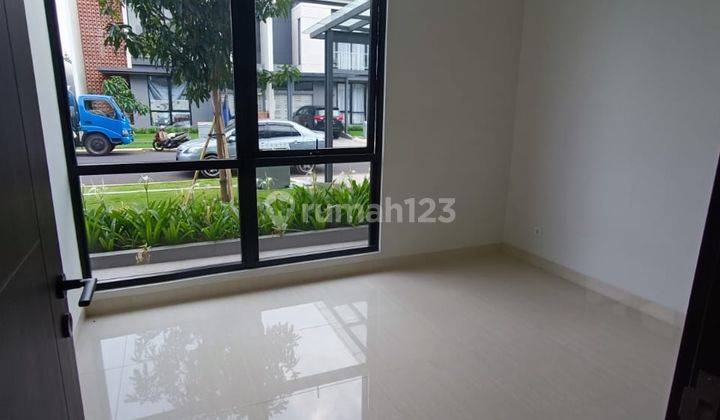 Rumah 2 Lantai Baru Siap Huni