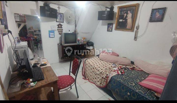 Dijual Rumah Sederhana Dan Murah Shm 2 Lantai Butuh Renovasi 2