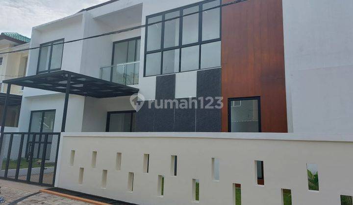 Rumah Baru 2 Lantai Desain Modern Minimalis Hook Griya Loka Bsd 1