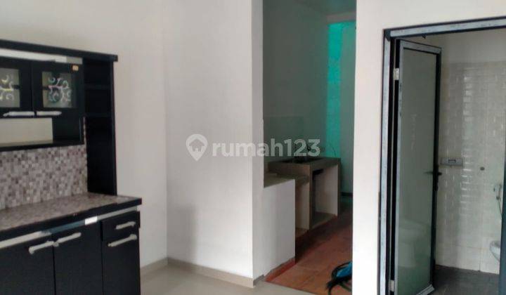 Rumah 2 Lantai Semi Furnished di Sektor 6 Gading Serpong 2