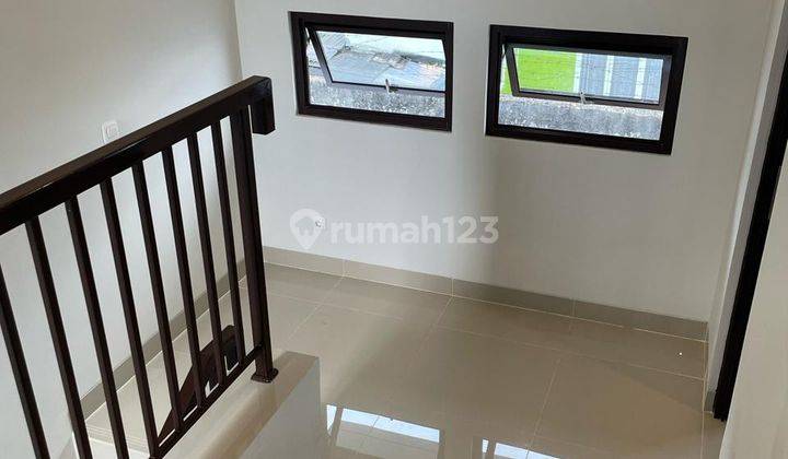 Rumah Baru 2 Lantai di Cluster Castilla Neuvo, Tangerang 2