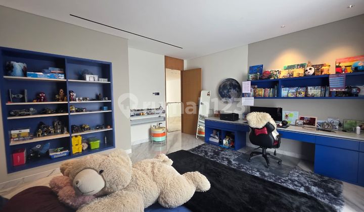 House for sale in BSD City - Telaga Golf area. 2