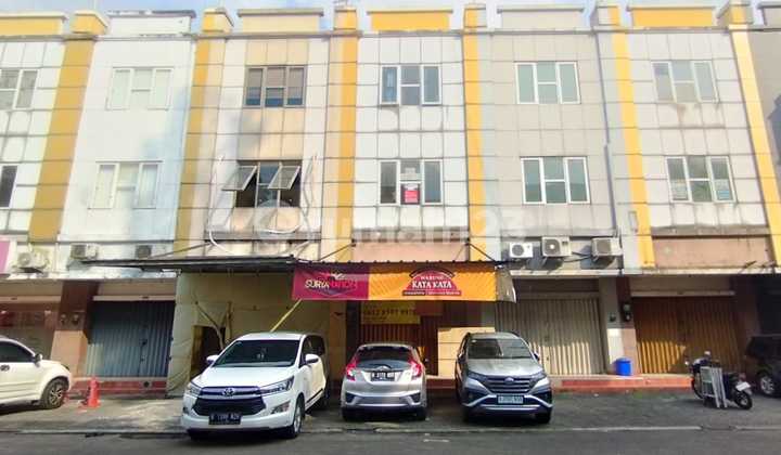 For Sale: Golden Boulevard Shop House, BSD, South Tangerang For Sale: Golden Boulevard Shop House, BSD, South Tangerang