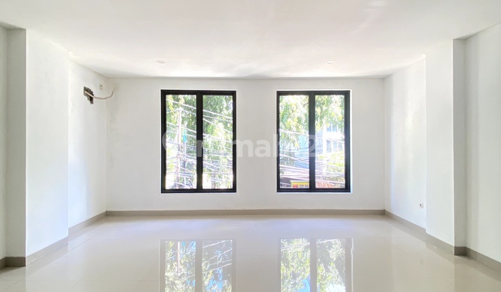 For Sale | 5-Storey Shophouse in Premium Guntur Location, South Jakarta - Near Menteng 2