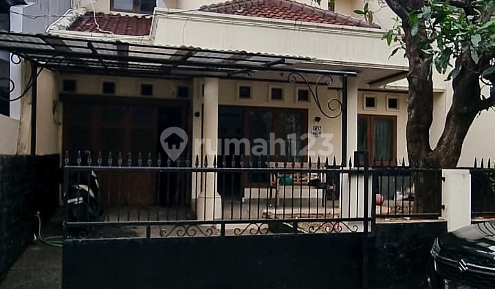For Sale - House on Flamboyan Street, Rempoa, South Tangerang
